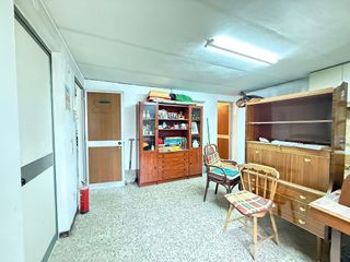 Nave industrial en venta en Caspe