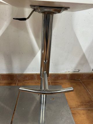 Pareja Taburetes Hidráulicos Blancos