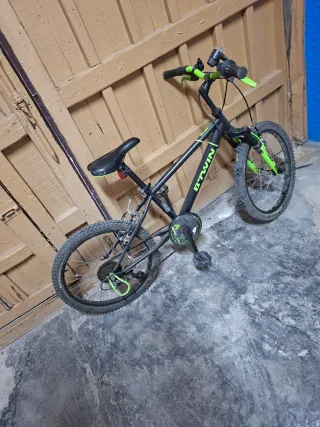 Bicicleta infantil en buen estado