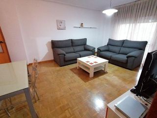 Piso en alquiler en Centro en Cáceres