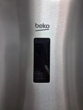 Nevera Beko con garantía + transporte