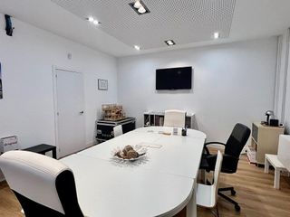 Oficina en alquiler en Castellarnau - Can Llong en Sabadell