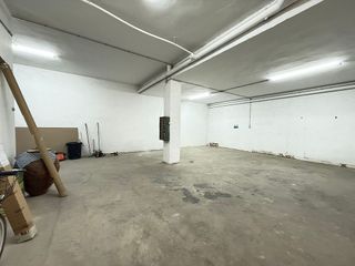 Local comercial en venta en Caspe