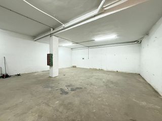 Local comercial en venta en Caspe