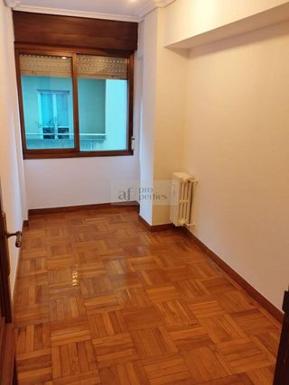 Piso en alquiler en Areal – Zona Centro en Vigo