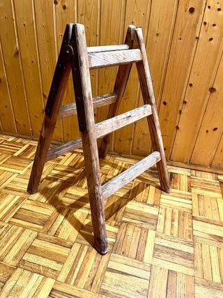 Escalera Antigua Pequeña Madera