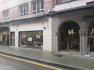 Local comercial en alquiler en Centro en Gijón