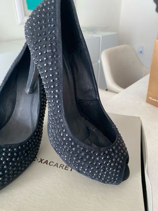 Zapatos XC-XACARET Negros Tacón Fiesta Talla 38