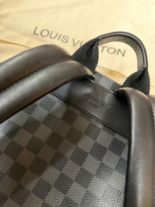 Zaino Louis Vuitton Grigio con Sacca