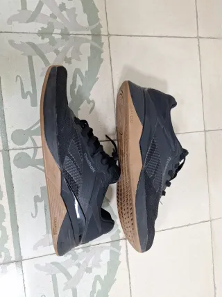 Zapatillas deportivas Reebok Nano X4 negras y marr