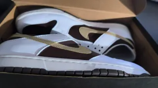 Nike Marrones Talla 43