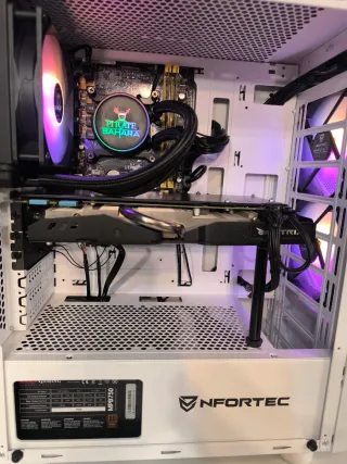 LIQUIDACION TORRE ORDENADOR GAMER REBAJAS DE ENERO