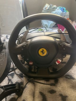 Volante Ferrari PS4/PS5 con Pedales con caja