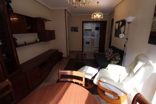 Piso en alquiler en Parque del Oeste - Olivares en Oviedo