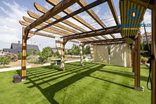 Terreno en venta en Zubia (La)