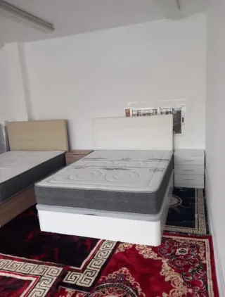 Canapés y colchones nuevos