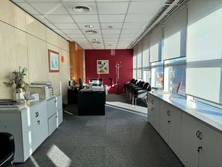 Oficina en alquiler en Creu Alta en Sabadell