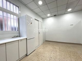 Local comercial en venta en Rosa Luxemburgo en San Sebastián de los Reyes