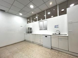 Local comercial en venta en Rosa Luxemburgo en San Sebastián de los Reyes