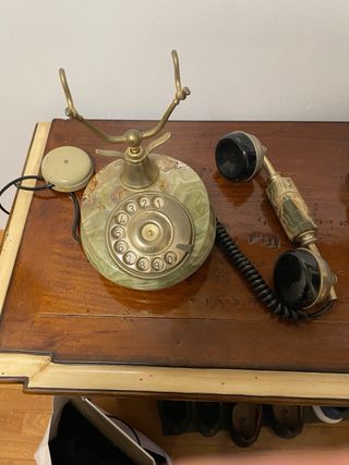 Teléfono Vintage Mármol Verde y Dorado