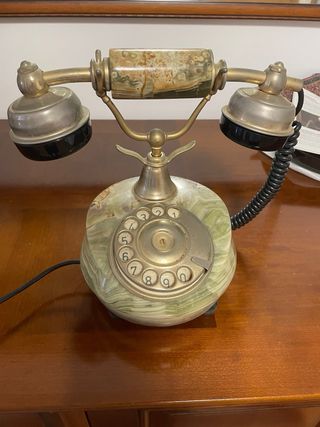 Teléfono Vintage Mármol Verde y Dorado