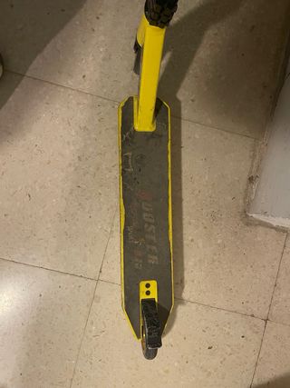 Patinete Bestial Wolf B10 Amarillo