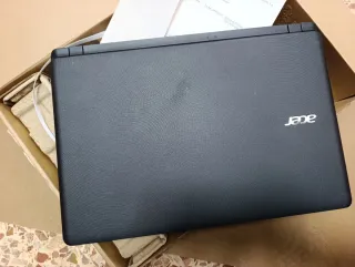 Portátil Acer Negro/Gris NO ENCIENDE  placa base