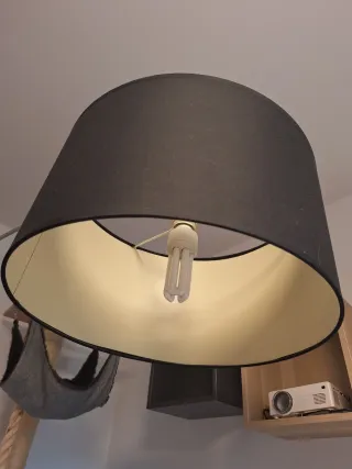 Lámpara de pie Massive Beatrix Negra