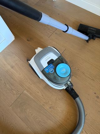 Aspirador Philips Serie 2000