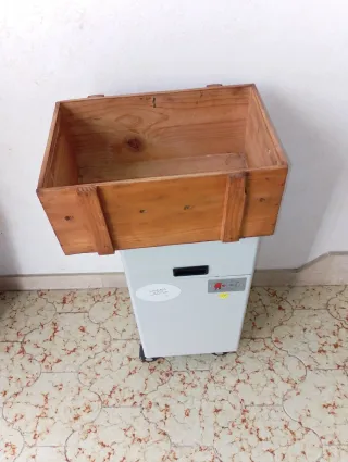 Cassetta in legno Asso