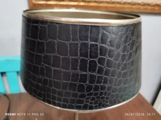 Lámpara Vintage Negra y Dorada