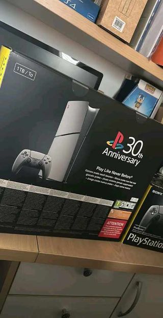 Playstation 5 30th Anniversary 1TB