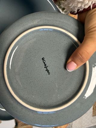 Juego de platos de cerámica