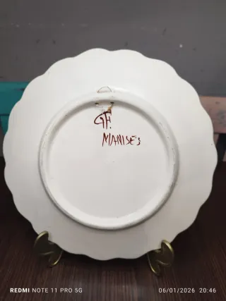 Plato decorativo Manises pájaro