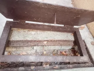 Tapa de hierro encastrable