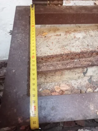 Tapa de hierro encastrable