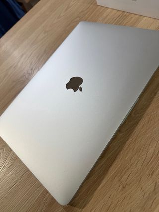 MacBook Pro 2020 Argento