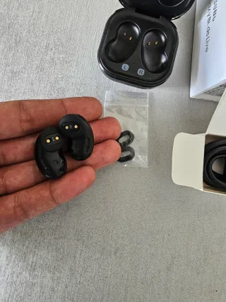 Auriculares Samsung Buds Live Negros