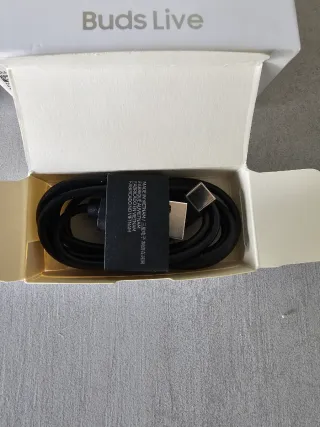 Auriculares Samsung Buds Live Negros