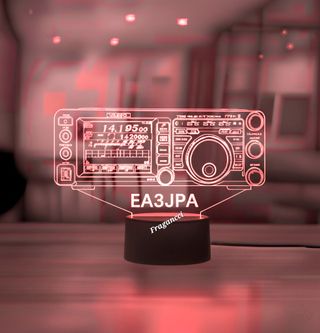 Lámpara led 3d emisora Yaesu FT-991A + indicativo