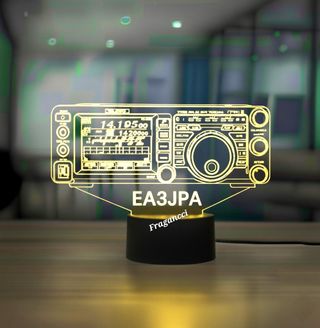 Lámpara led 3d emisora Yaesu FT-991A + indicativo