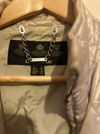 Plumífero Barbour color Nácar