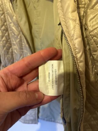 Plumífero Barbour color Nácar