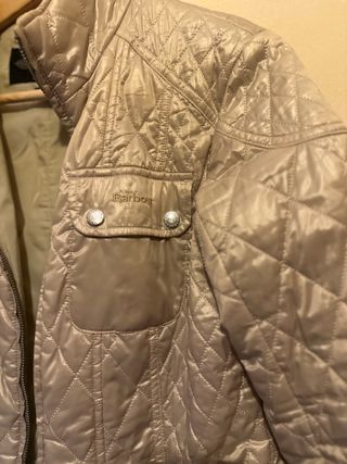 Plumífero Barbour color Nácar