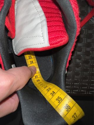 Adidas Sobakov Rojas, talla 44