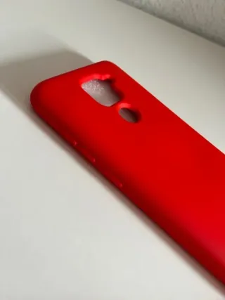 Funda Xiaomi Redmi Note 9 Roja con Cuerda