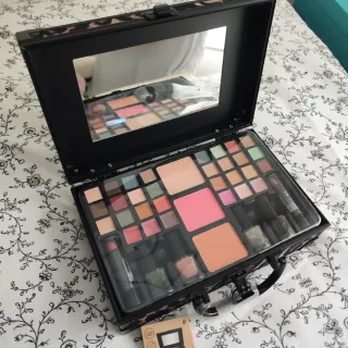 Maletín de maquillaje - Magic Studio