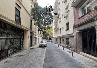 Local comercial en venta en Embajadores - Lavapiés en Madrid