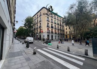 Local comercial en venta en Embajadores - Lavapiés en Madrid