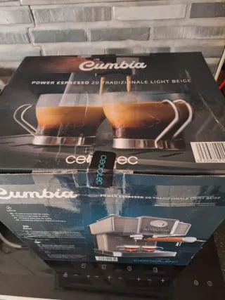 Cafetera Cumbia Cecotec 20 Bares